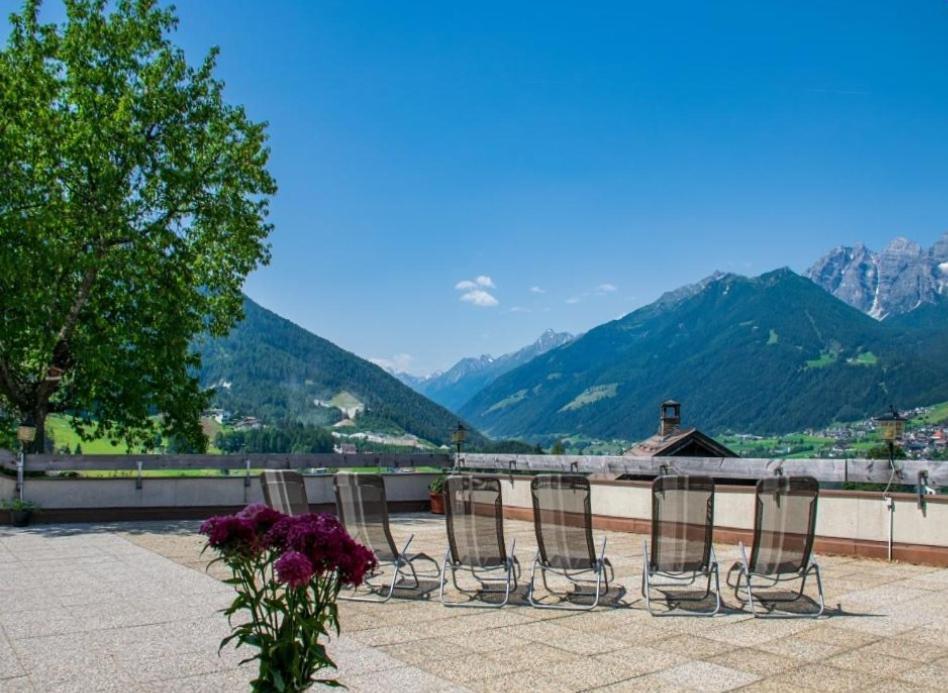 Panorama-Ferienhaus mit Sauna im Stubaital Mieders Bagian luar foto
