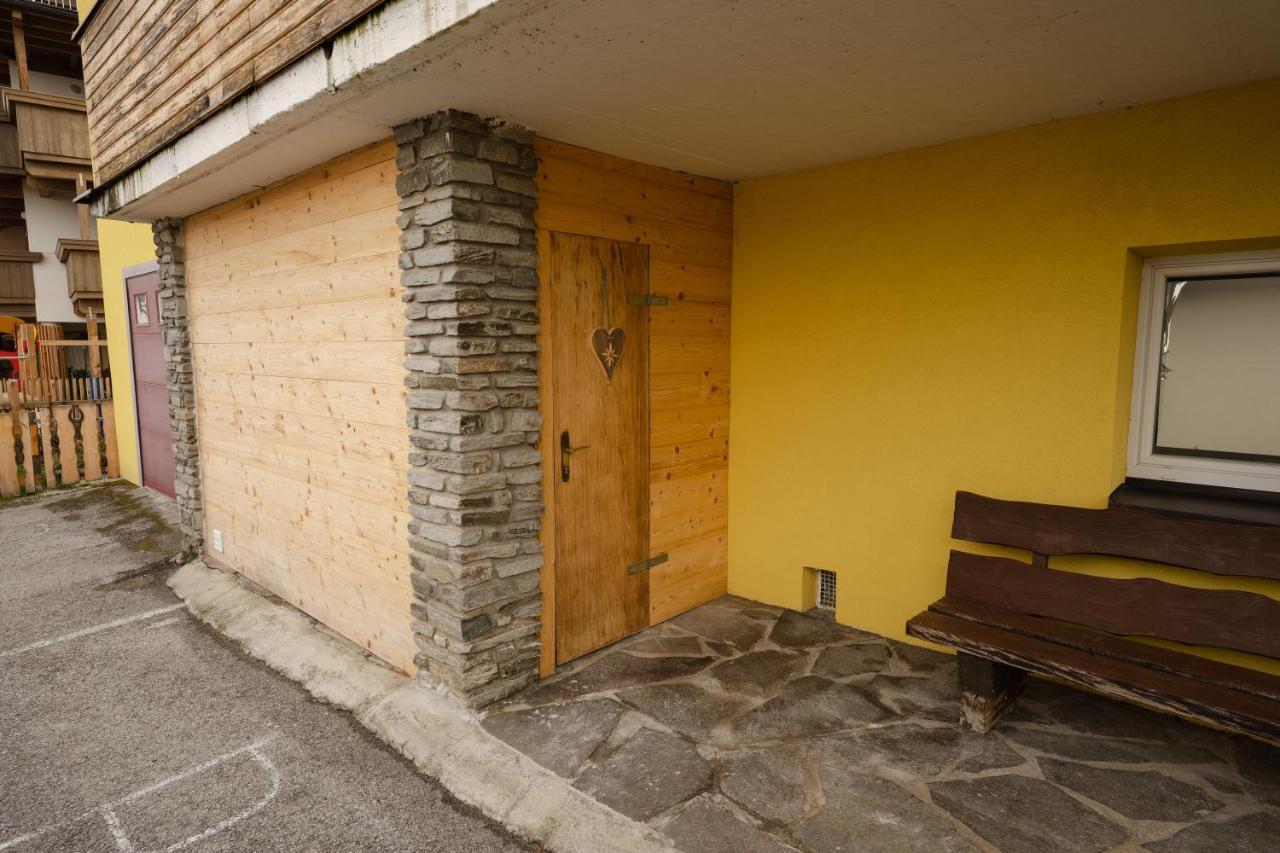 Panorama-Ferienhaus mit Sauna im Stubaital Mieders Bagian luar foto