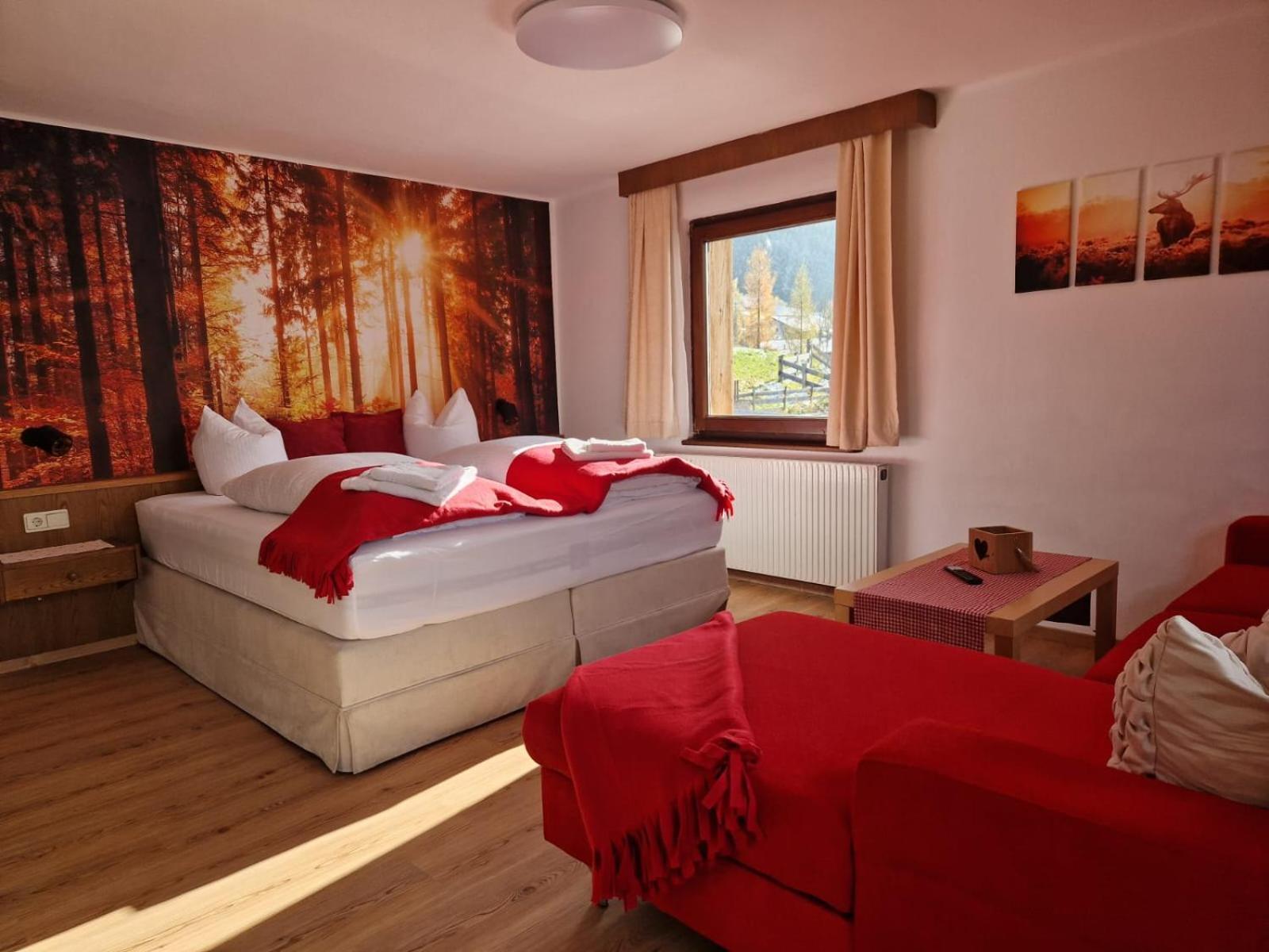 Panorama-Ferienhaus mit Sauna im Stubaital Mieders Bagian luar foto