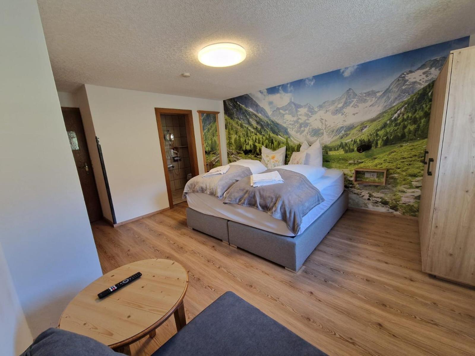 Panorama-Ferienhaus mit Sauna im Stubaital Mieders Bagian luar foto